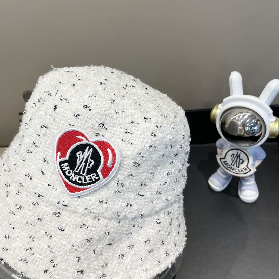 Moncler Caps